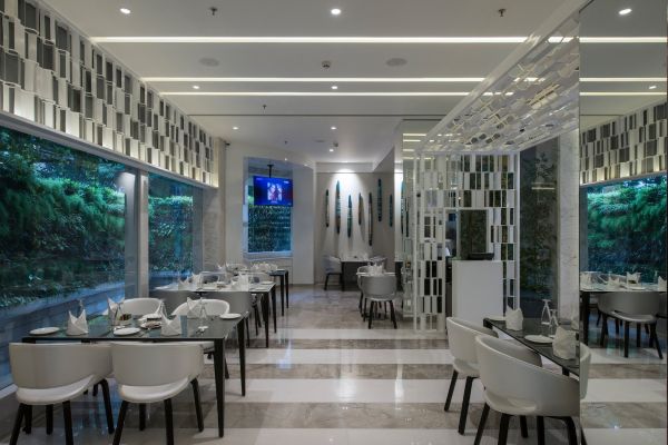 Hotel Eastin Residences Vadodara